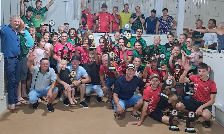 Campeonato de Bocha Luiz Francener define campeões