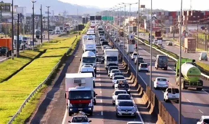 Santa Catarina concentra três dos dez trechos de rodovias federais mais perigosos do Brasil