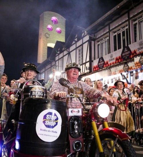 Blumenau cancela Oktoberfest 2020 e Réveillon.