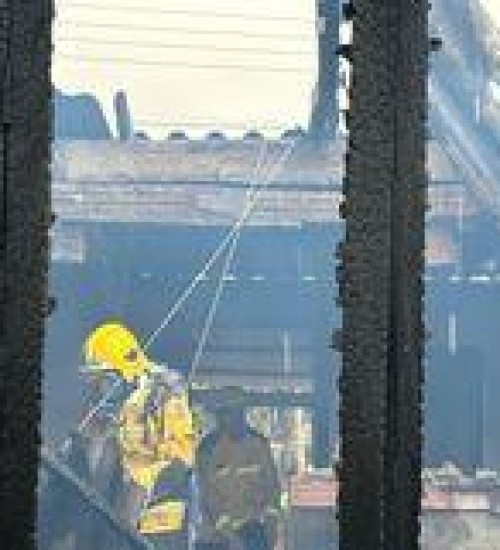 Incêndio destrói parcialmente residência em Guaraciaba