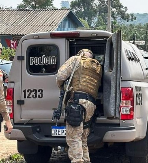 PM prende trio por tráfico de drogas