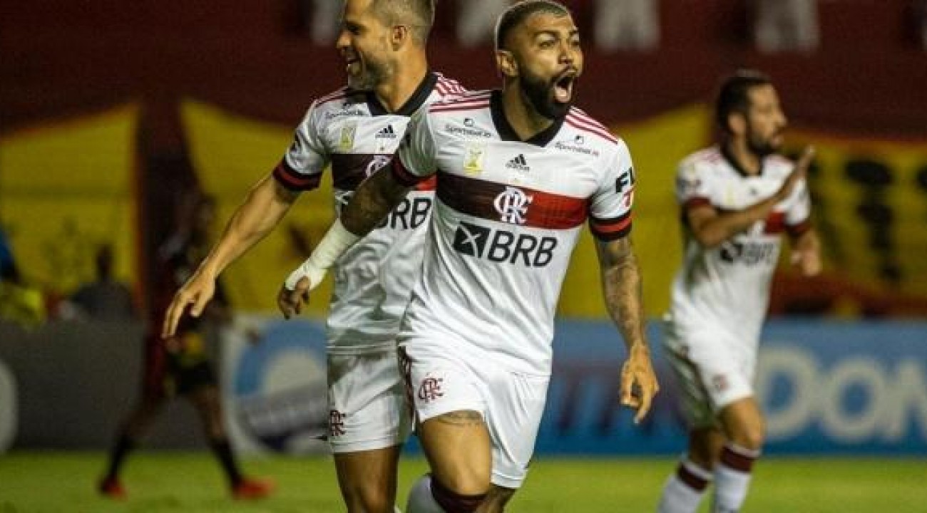 Flamengo vence Sport e mantém perseguição ao Inter.