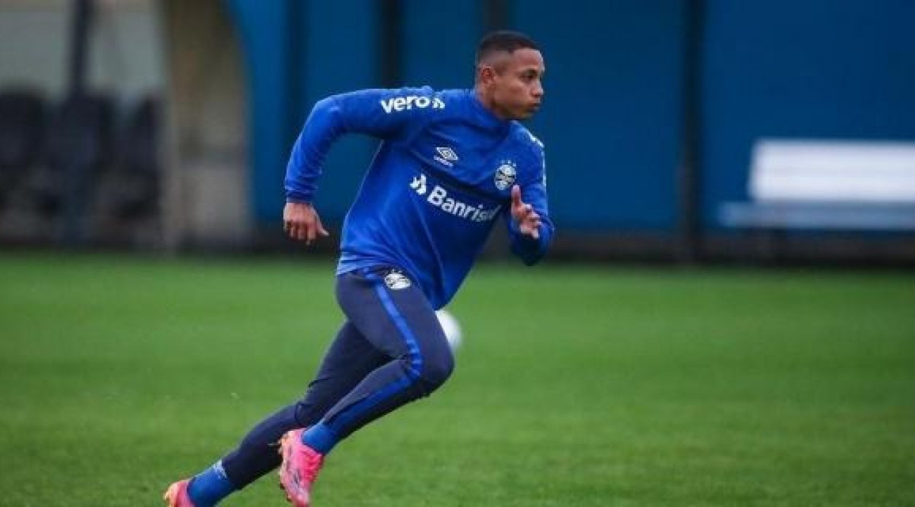 Grêmio empresta Gui Azevedo ao Coritiba.