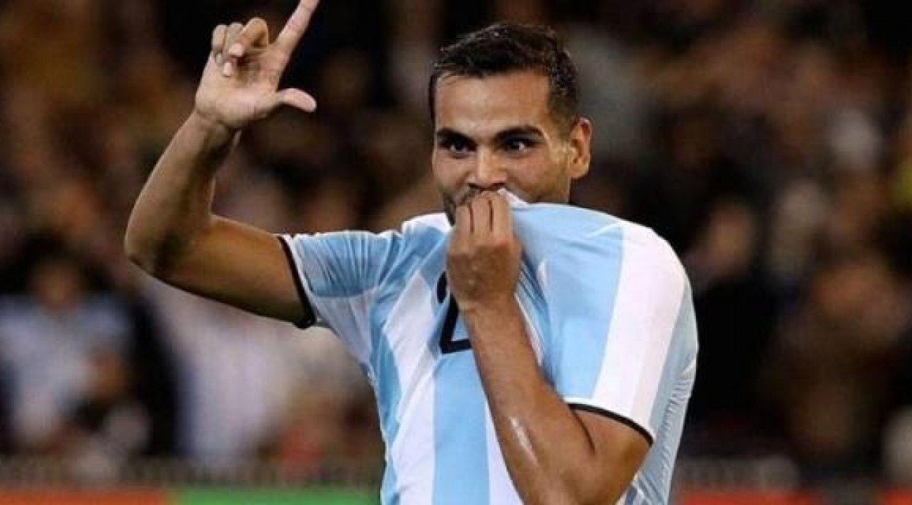 Inter anuncia contratação do zagueiro Gabriel Mercado.