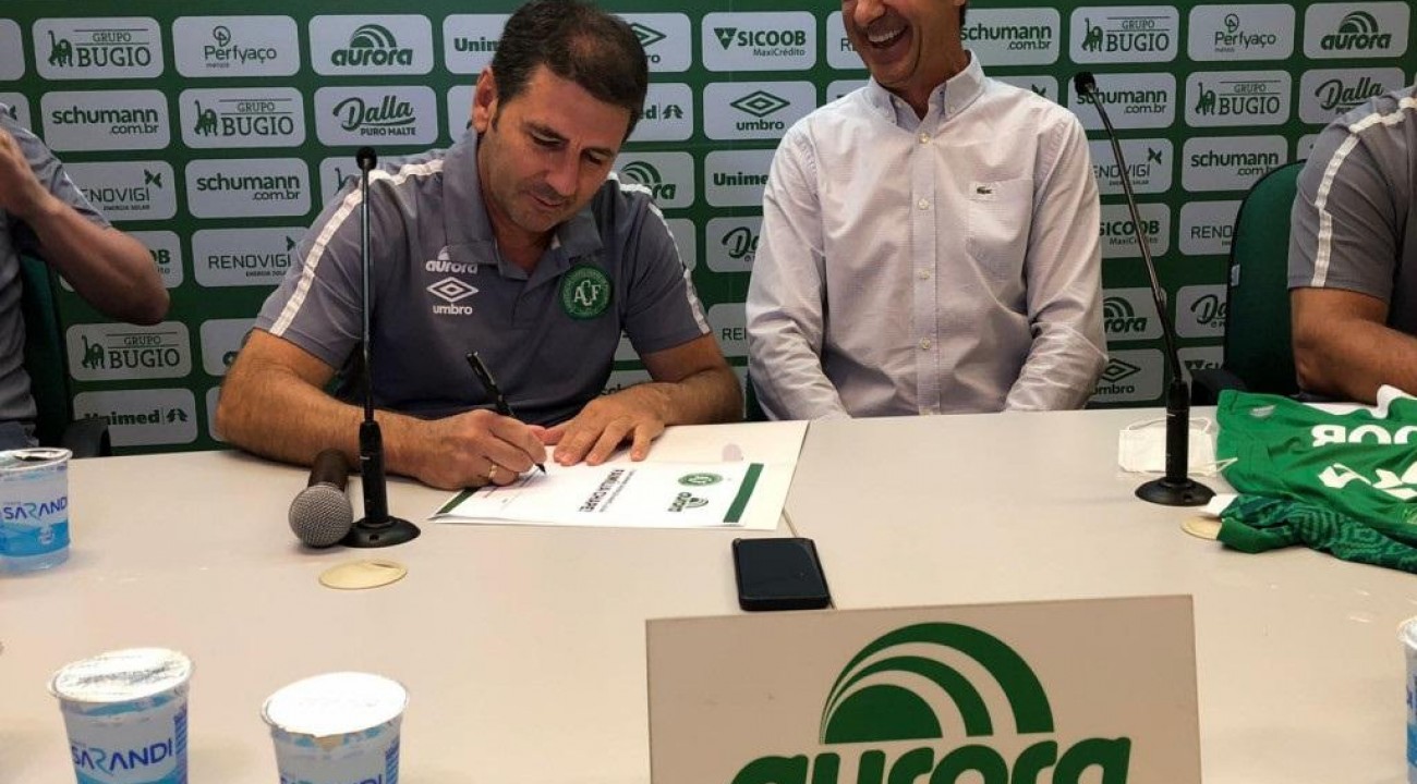 Chapecoense e Aurora renovam patrocínio para 2022.