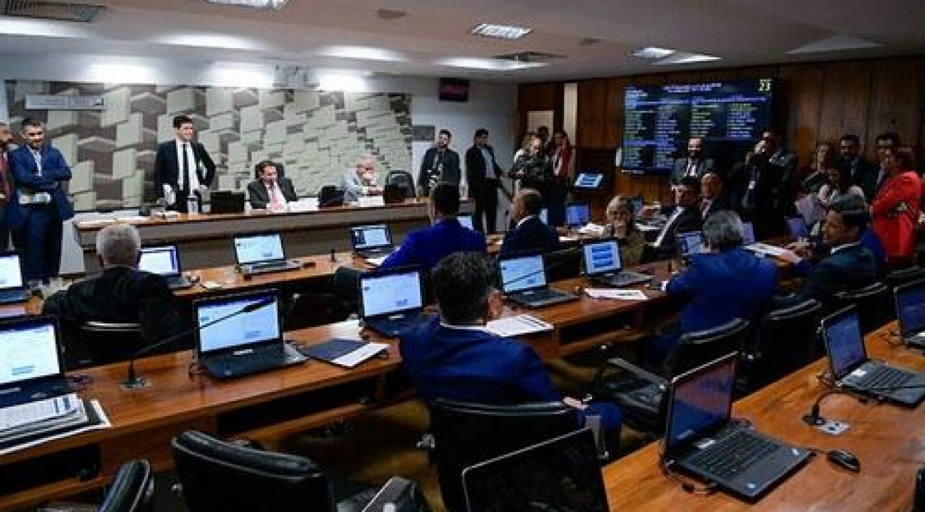 Comissão do Senado aprova projeto de