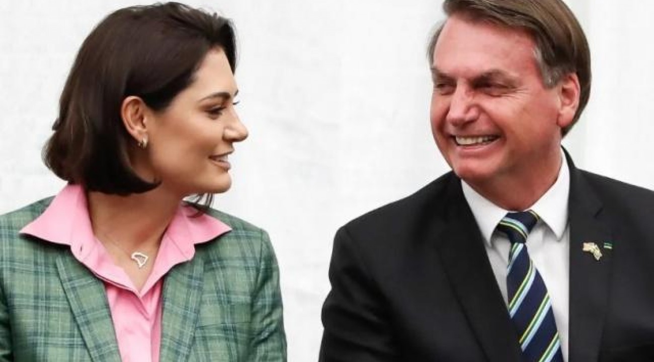 Justiça condena governo Lula a indenizar Bolsonaro e Michelle no caso dos móveis do Alvorada